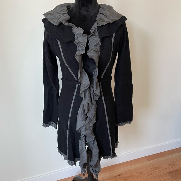 Anthropologie Sparrow Black Merino Wool Formation Silk Ruffle Trim Cardigan XS - Picture 1 of 7